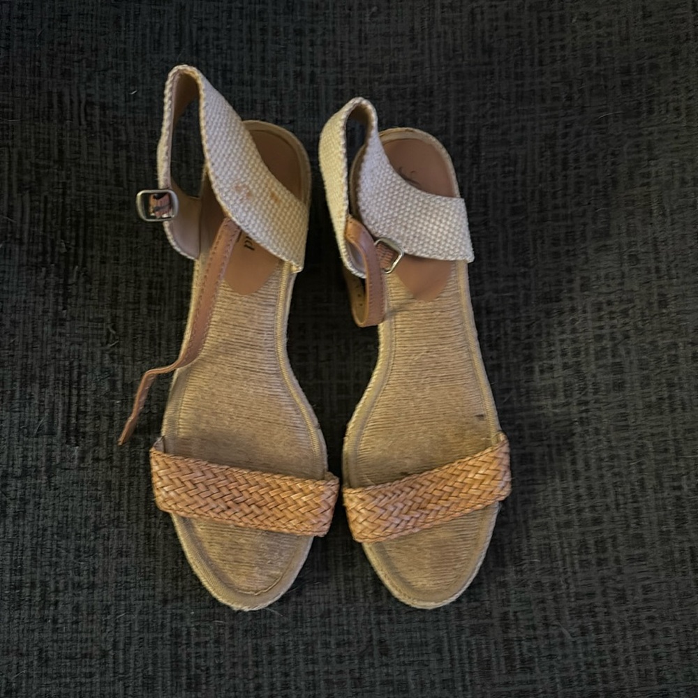 Lucky brand espadrilles — size 9.5